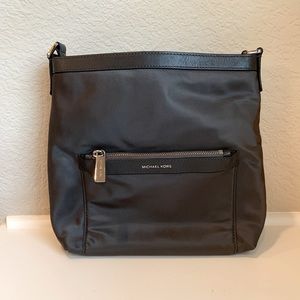 Michael Kors Morgan Medium messenger bag